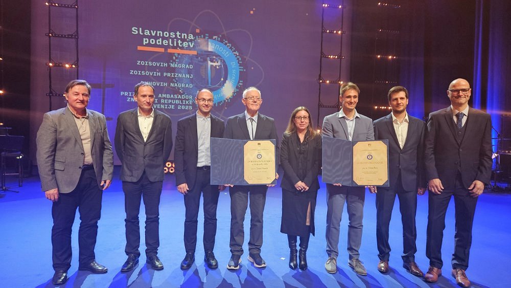 8-20251109_214626 8-20251109_214626.jpg