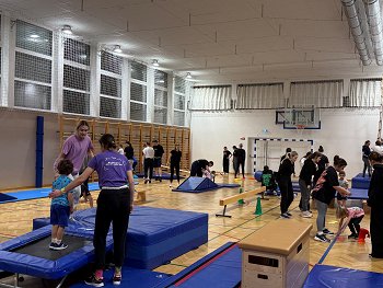 Gimnastična abeceda_2 Gimnasti__na_abeceda_2.jpg